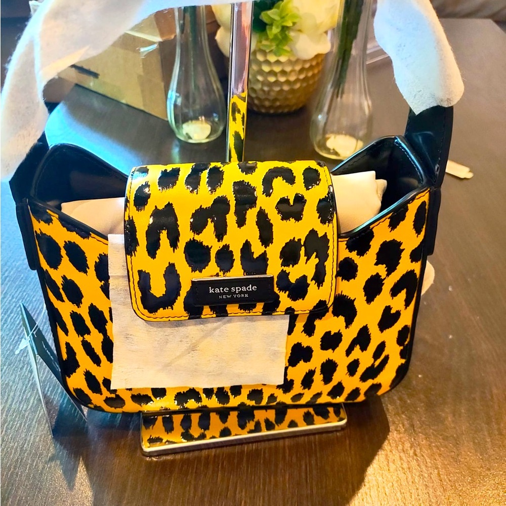 NWT Rare ♠️ KATE SPADE ♠️ Beautiful Cheetah Print.